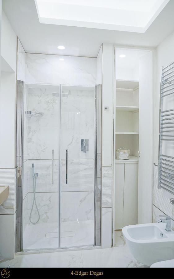Dimora Donna Elena Bed & Breakfast Napoli Bagian luar foto